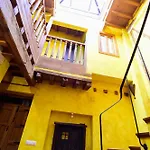 Preciosa Casa Casco Historico